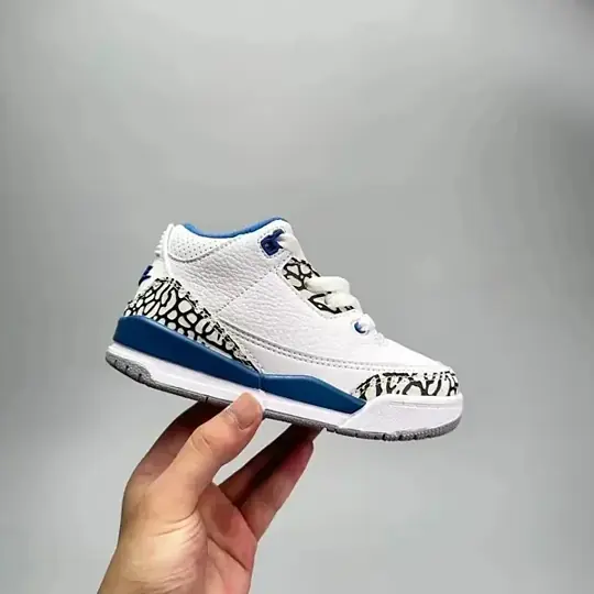 Jordan 3 Retro BP Sneakers